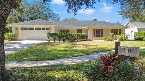 3722 Village Estates Pl, Tampa, FL 33618