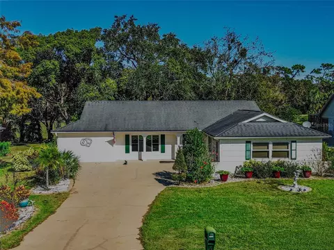 12826 Ironwood Cir, Hudson, FL 34667