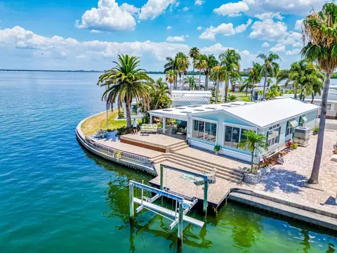 18675 Us Highway 19 N #389, Clearwater, FL 33764