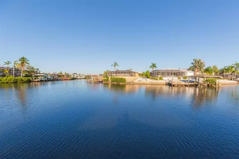 View/Area - 937 Bunker View Dr, Apollo Beach, FL 33572 photo 3 of 14