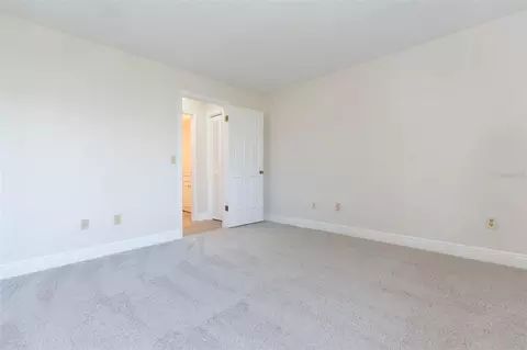 Bedroom - 937 Bunker View Dr, Apollo Beach, FL 33572 photo 7 of 7