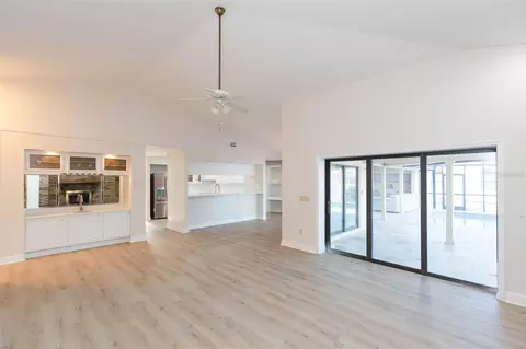 Living - 937 Bunker View Dr, Apollo Beach, FL 33572 photo 8 of 10