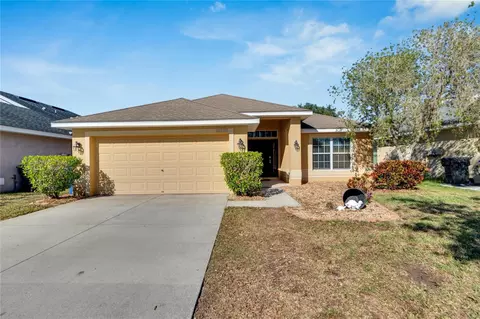 10739 Standing Stone Dr, Wimauma, FL 33598