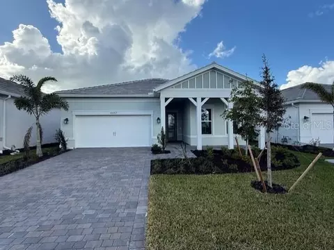 10157 Beachwalk Dr, Englewood, FL 34223