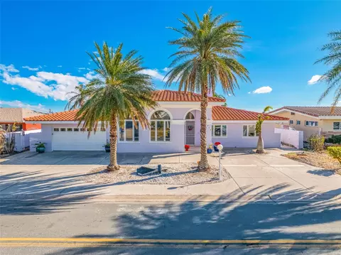 600 55th Ave, Saint Pete Beach, FL 33706