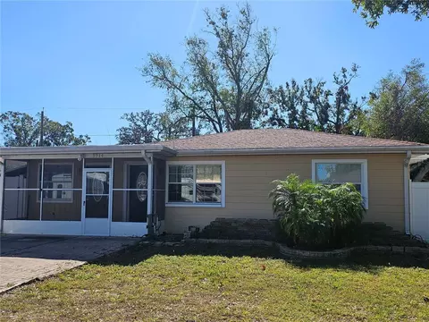 3914 W Gray St, Tampa, FL 33609