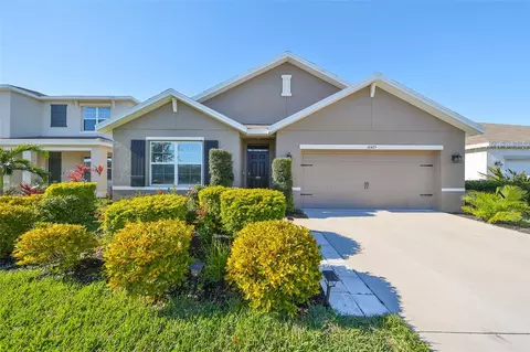 16425 Little Garden Dr, Wimauma, FL 33598