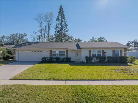 2921 Forestwood Dr, Seffner, FL 33584