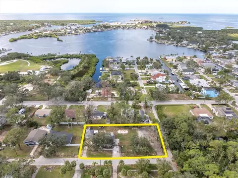 8209 Papaya St, Port Richey, FL 34668