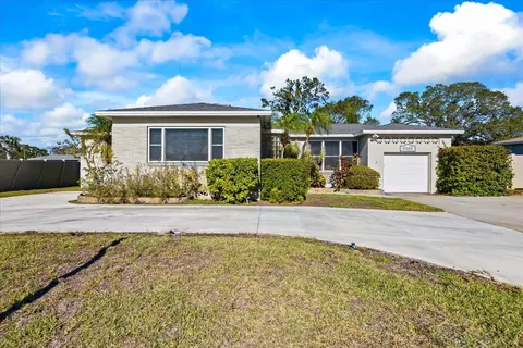 5909 Gulfport Blvd S, Gulfport, FL 33707