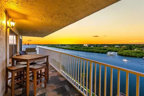 19451 Gulf Blvd #806, Indian Shores, FL 33785