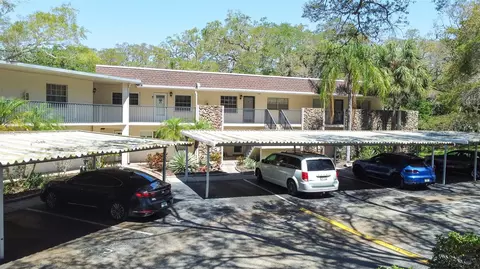 820 Patricia Ave #207, Dunedin, FL 34698