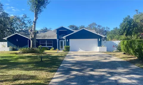 2415 Sutton Pl, Spring Hill, FL 34608 photo 1