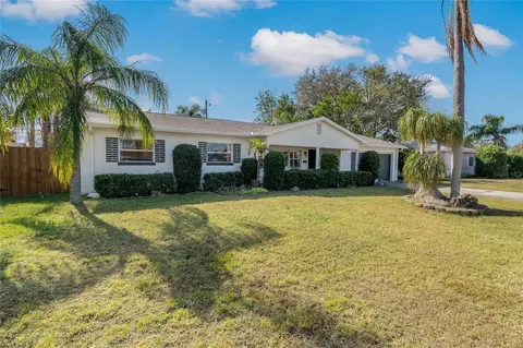 6256 28th Ter N, Saint Petersburg, FL 33710
