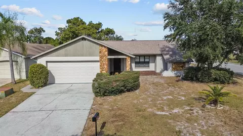 7801 Vienna Ln, Port Richey, FL 34668