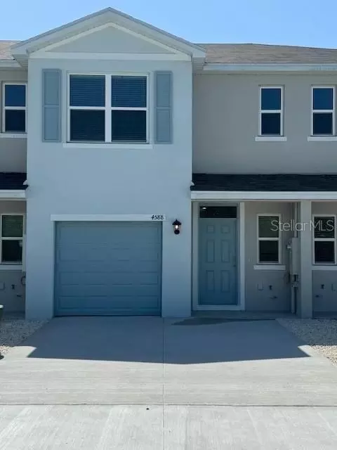 4588 Pleasant Ave, Palm Harbor, FL 34683