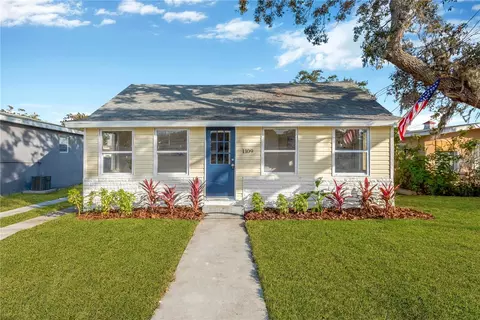 1109 Blanche B Littlejohn Trl, Clearwater, FL 33755