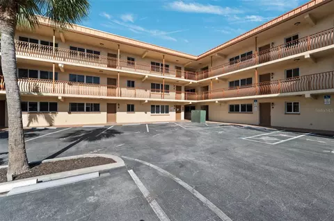 10265 Gulf Blvd #A203, Saint Petersburg, FL 33706