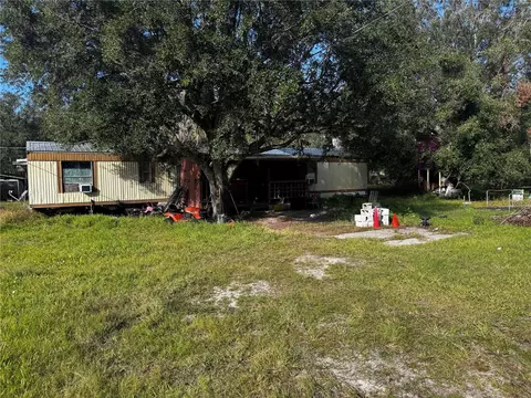 6809 Muscadine Ln, Plant City, FL 33565