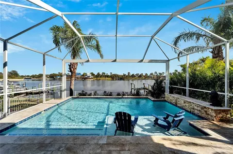 5205 Covesound Way, Apollo Beach, FL 33572