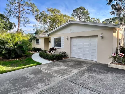 405 Tennessee Ave, Crystal Beach, FL 34681