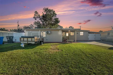 4522 W Knox St, Tampa, FL 33614