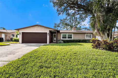 5857 25th St S, Saint Petersburg, FL 33712