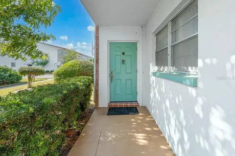 5825 18th St N #1, Saint Petersburg, FL 33714