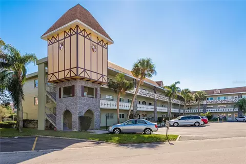 2447 Ecuadorian Way #1, Clearwater, FL 33763