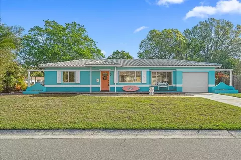 6500 7th Way S, Saint Petersburg, FL 33705