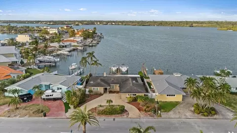 504 173rd Ave E, North Redington Beach, FL 33708