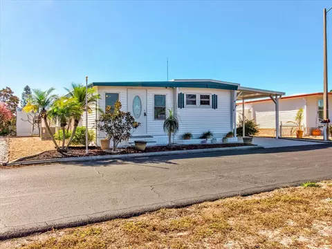 3352 Kauna Point Dr, Holiday, FL 34691