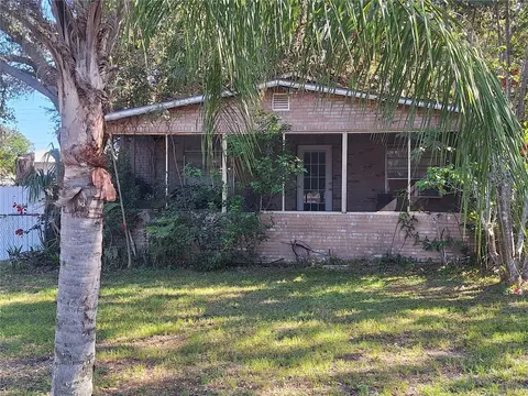 523 Parrott Rd, Auburndale, FL 33823