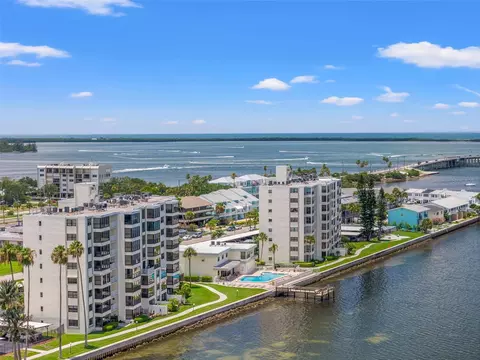 300 Woodette Dr #303D, Dunedin, FL 34698