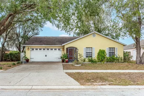 711 Chilt Dr, Brandon, FL 33510