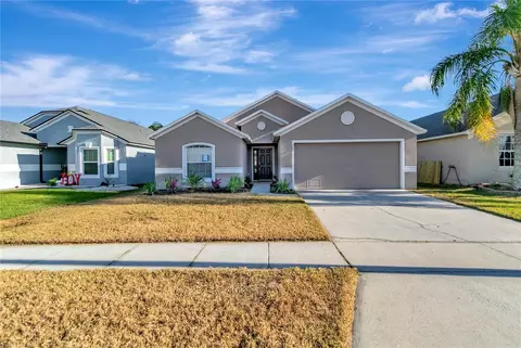 560 Haines Trl, Winter Haven, FL 33881