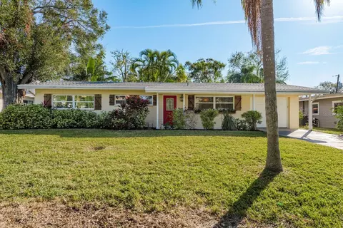 13516 Croft Dr S, Largo, FL 33774