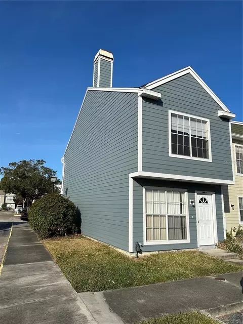 6730 121st Ave #1, Largo, FL 33773