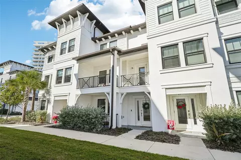 5351 Bridge St #22, Tampa, FL 33611