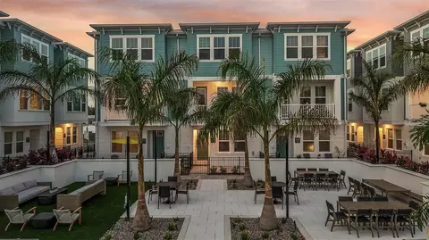 3109 4th Ter N, Saint Petersburg, FL 33713