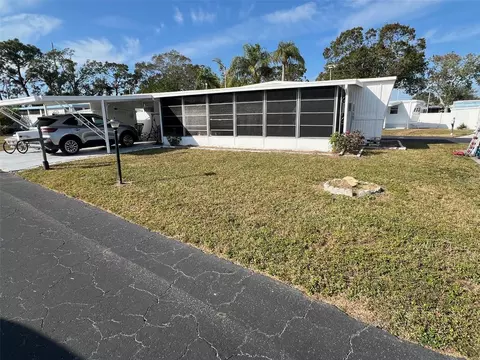 12766 Seminole Blvd #24, Largo, FL 33778