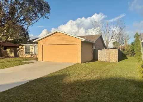 619 N Delmonte Ct, Kissimmee, FL 34758