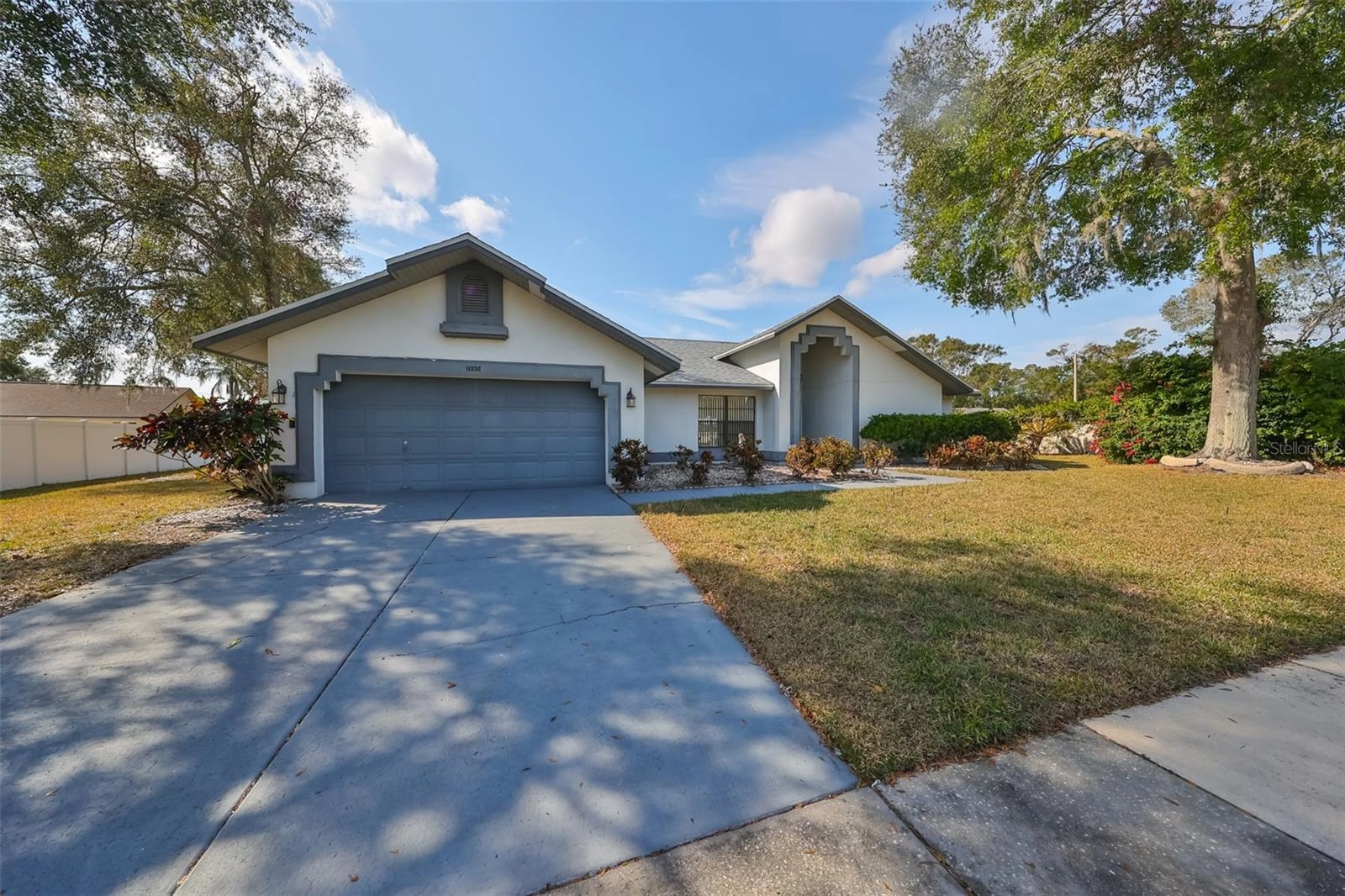 11332 Torrey Pines Dr, Riverview, FL 33579 photo 1