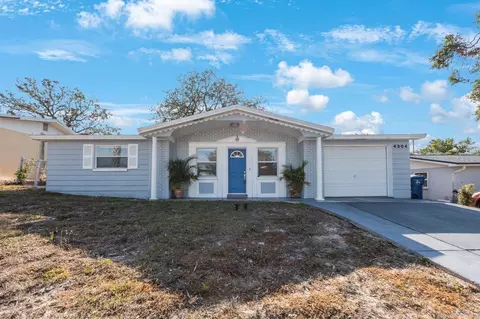 4304 Woodfield Ave, Holiday, FL 34691