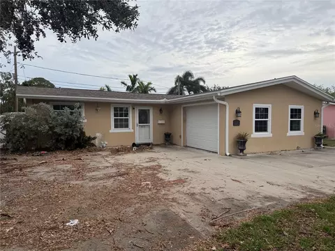 312 Tallahassee Dr NE, Saint Petersburg, FL 33702