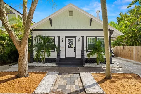 554 6th Ave N, Saint Petersburg, FL 33701