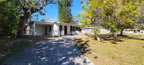 3600 63rd Way N, Saint Petersburg, FL 33710