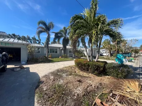 3940 Oleander Way, Saint Pete Beach, FL 33706