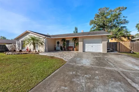 6550 Spanish Moss Cir, Tampa, FL 33625