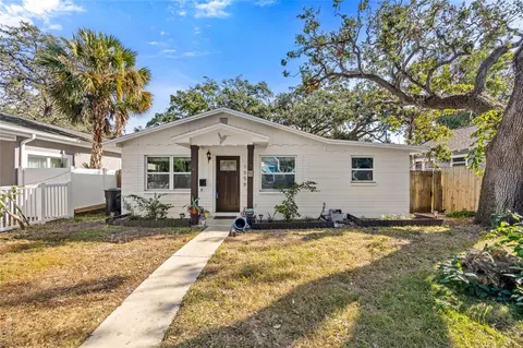 1558 13th St S, Saint Petersburg, FL 33705